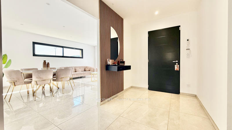 Villa - 120 m² - 4 pièces