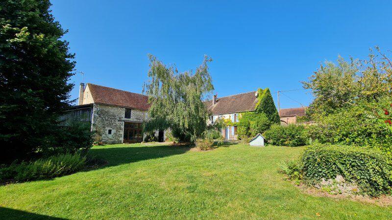 Maison - 389 m² - 10 pièces