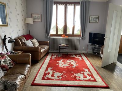 Maison - 102 m² - 5 pièces