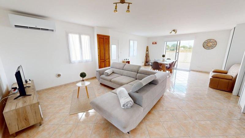 Maison - 94 m² - 4 pièces