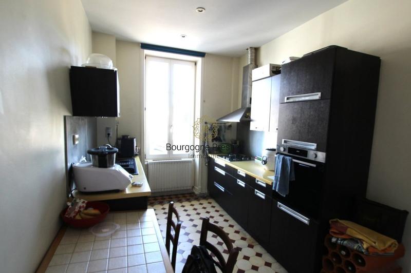 Maison bourgeoise - 151 m² - 5 pièces