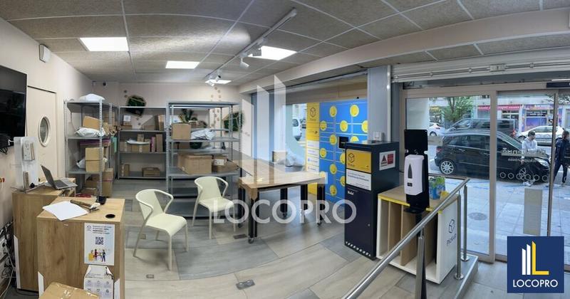 Local commercial - 195 m²