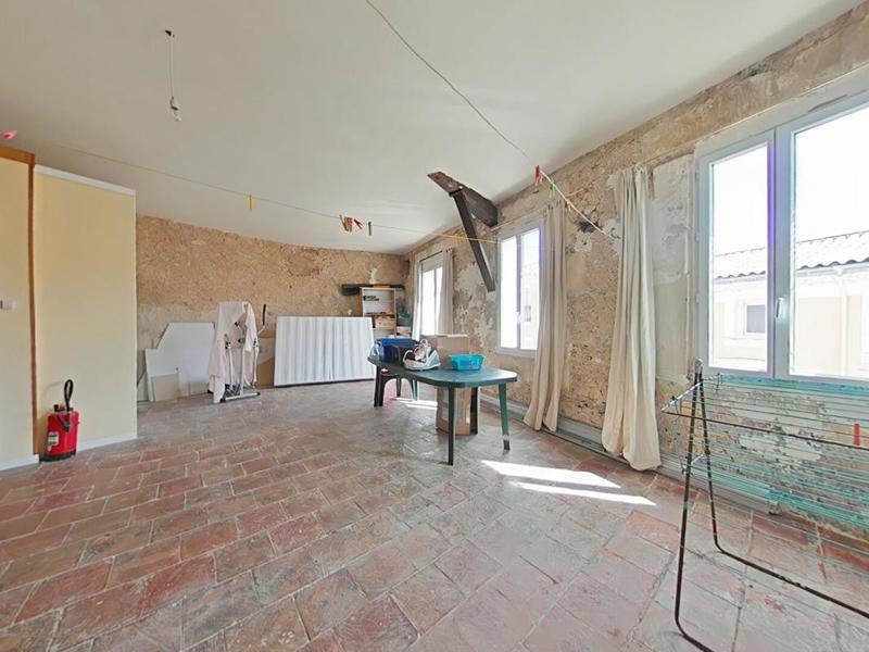 Maison - 280 m² - 7 pièces