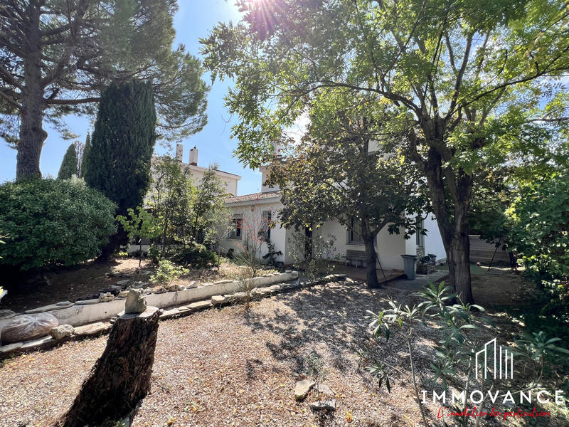 Maison - 179 m² - 7 pièces