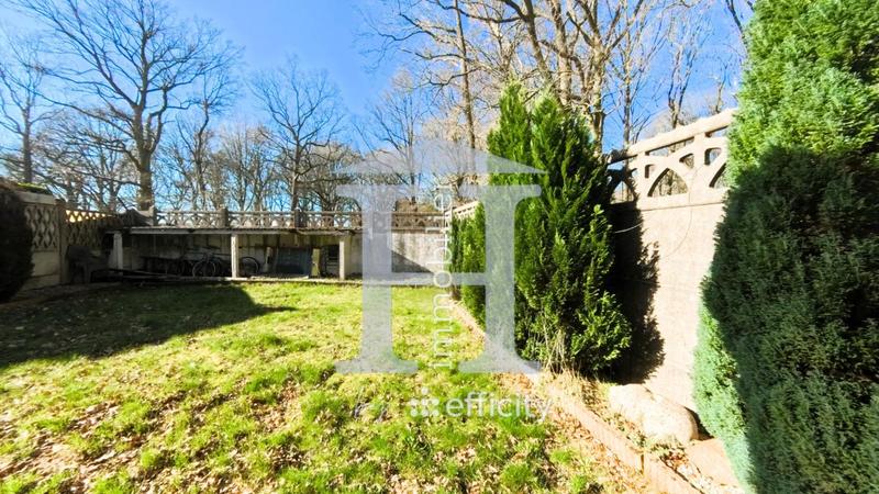 Maison - 81 m² - 5 pièces