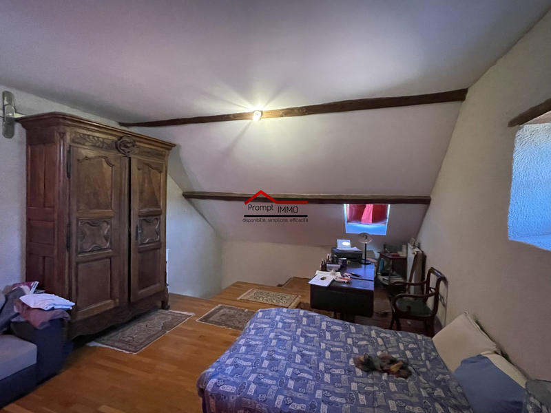 Maison - 186 m² - 8 pièces