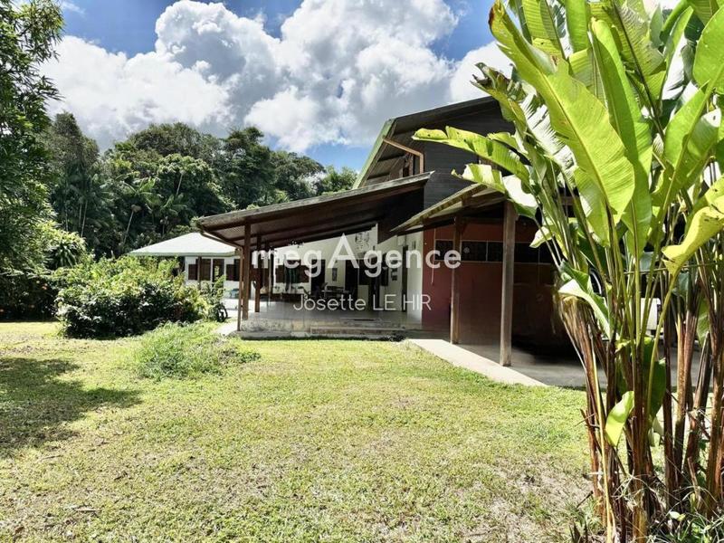 Maison d'architecte - 160 m² - 6 pièces