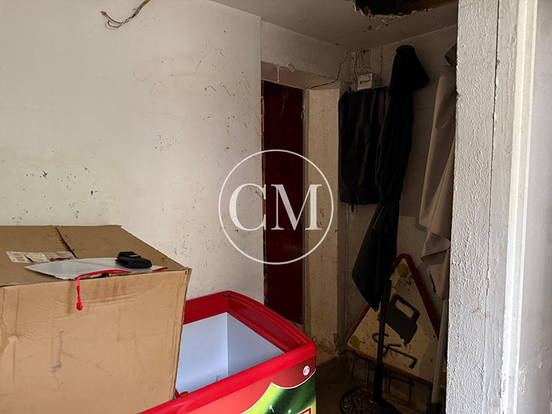 Local commercial - 21 m² - 2 pièces