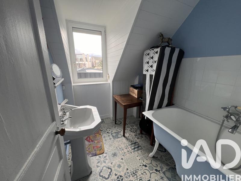 Maison de ville - 112 m² - 6 pièces