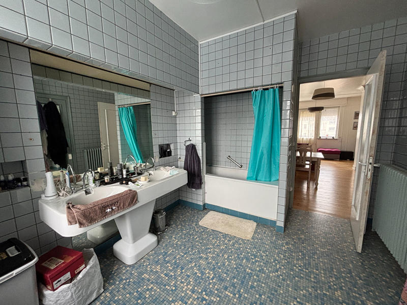 Immeuble - 7 pièces