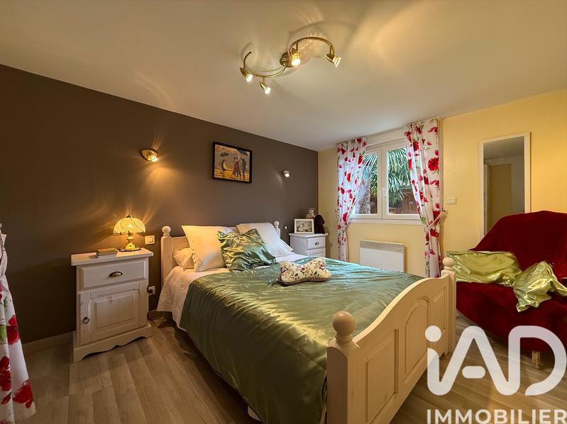 Maison - 156 m² - 8 pièces