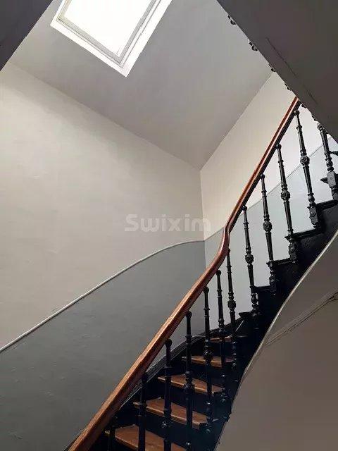 Propriété - 223 m² - 10 pièces