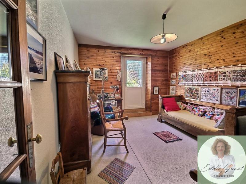 Maison - 322 m² - 13 pièces