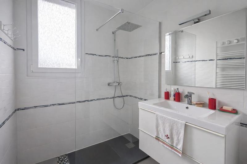 Appartement ancien - 71 m² - 3 pièces