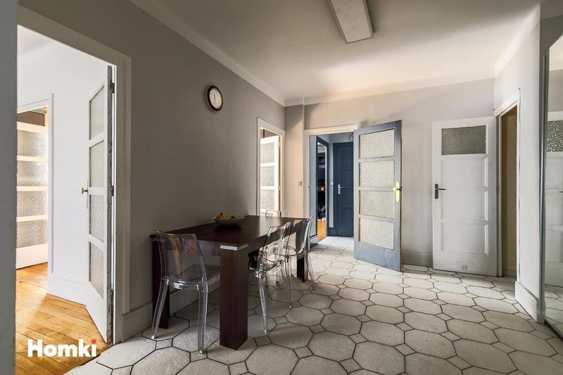 Appartement - 111 m² - 4 pièces