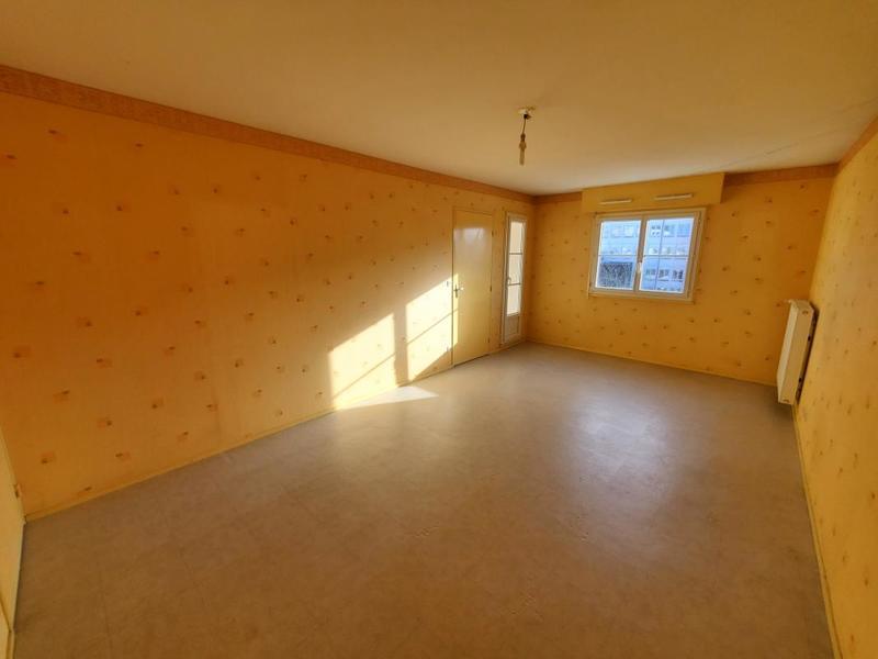 Appartement ancien - 67 m² - 3 pièces