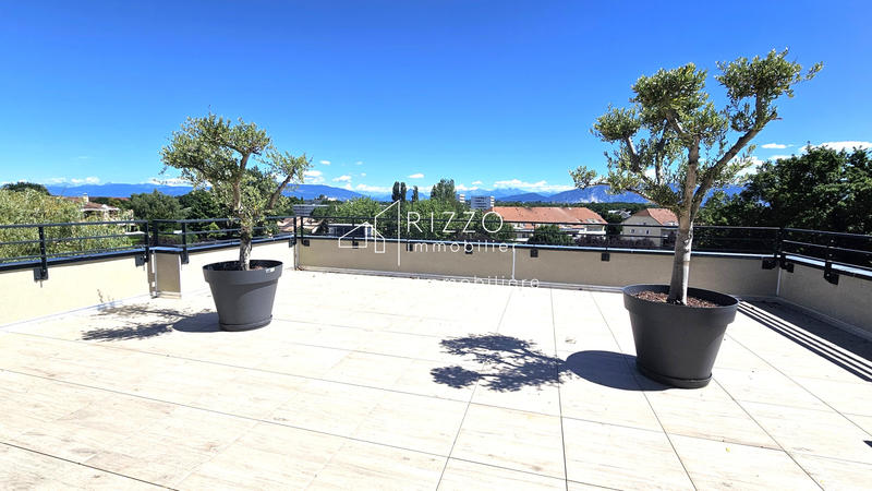 Appartement - 108 m² - 4 pièces