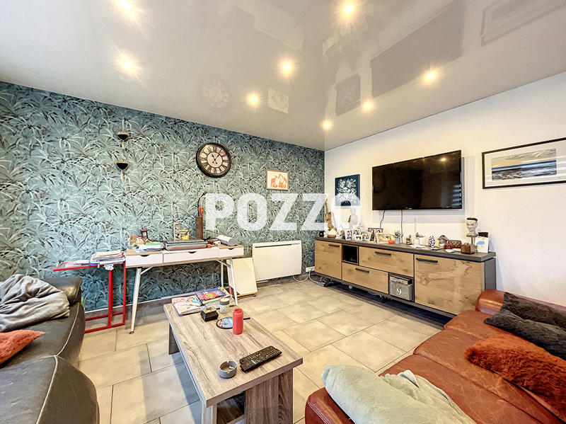 Maison - 102 m² - 7 pièces