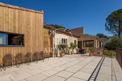 Maison - 152 m² - 5 pièces