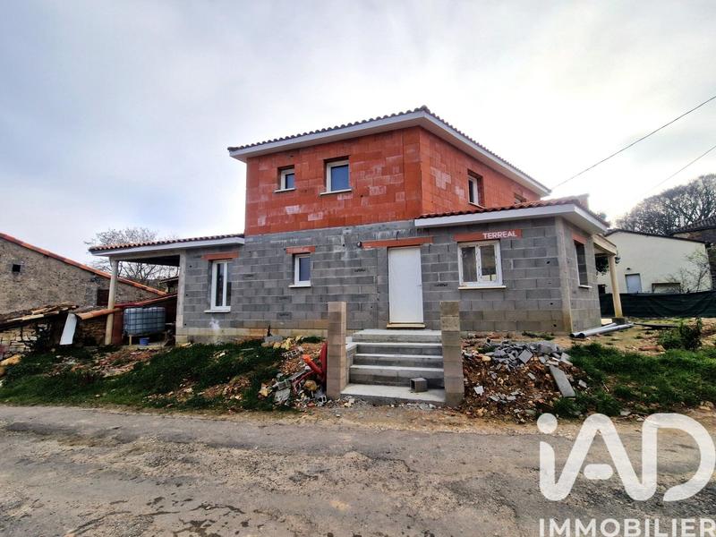 Maison - 131 m² - 5 pièces