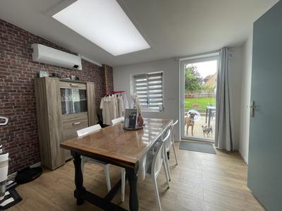 Maison - 89 m² - 5 pièces