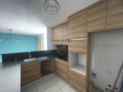 Appartement - 120 m² - 4 pièces