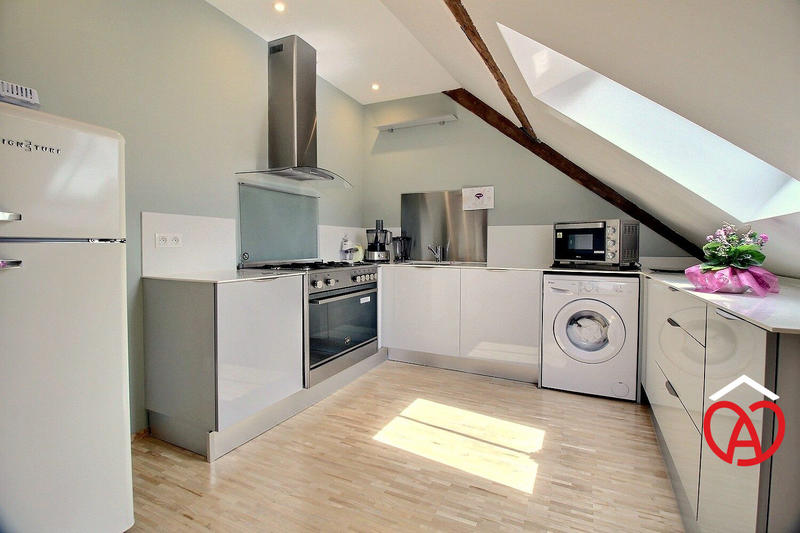 Loft - 69 m² - 3 pièces