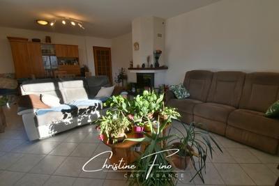 Maison - 199 m² - 14 pièces