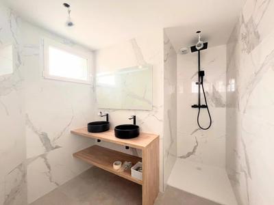 Maison de ville - 150 m² - 5 pièces