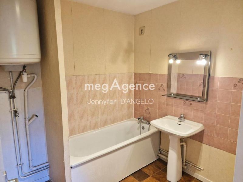 Appartement - 45 m² - 2 pièces