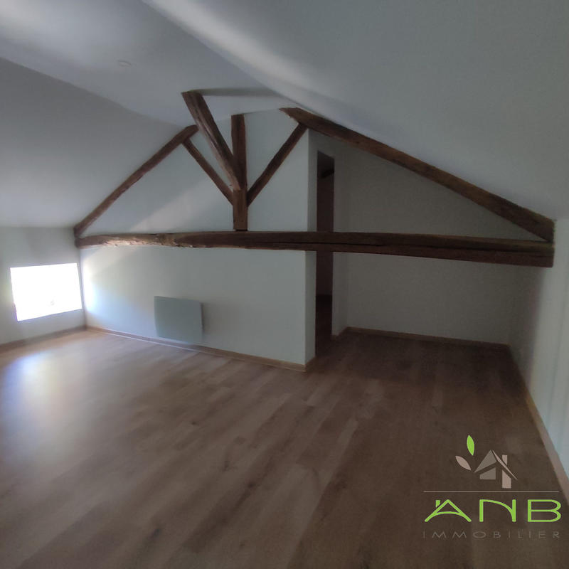 Maison - 213 m² - 5 pièces