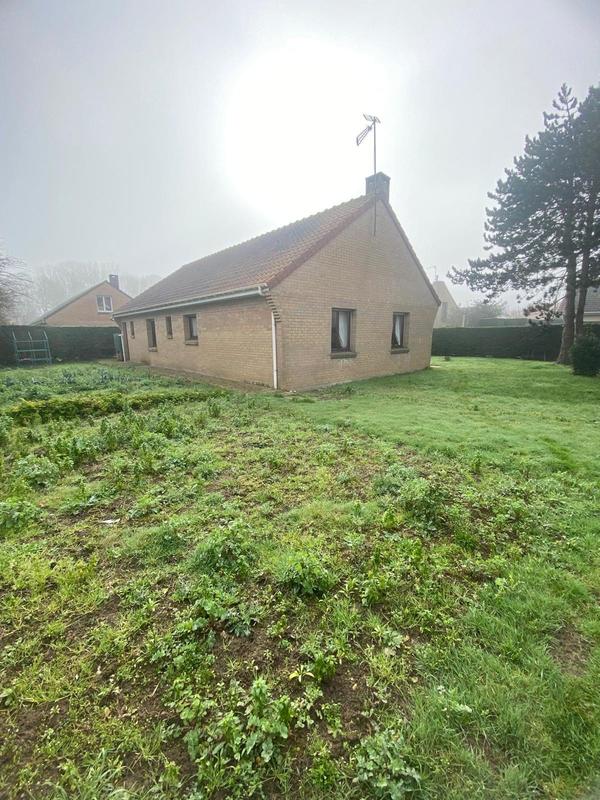 Maison - 90 m² - 3 pièces