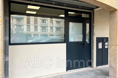 Local commercial - 60 m²