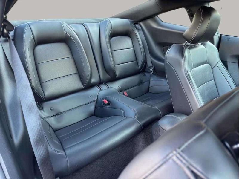 Ford Mustang Gt 5.0 V8 Fastback