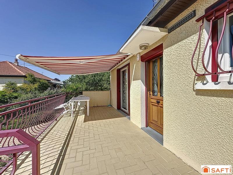 Maison - 104 m² - 6 pièces