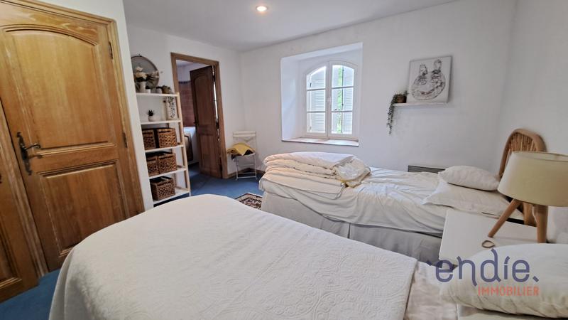 Appartement - 147 m² - 5 pièces