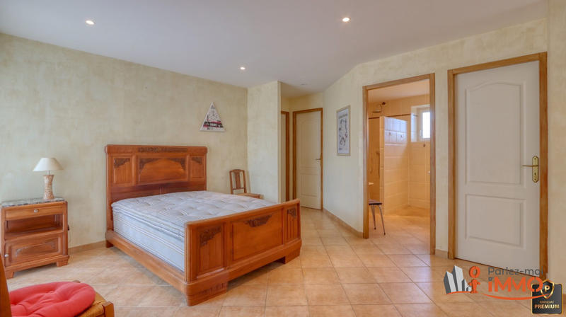 Maison - 101 m² - 3 pièces