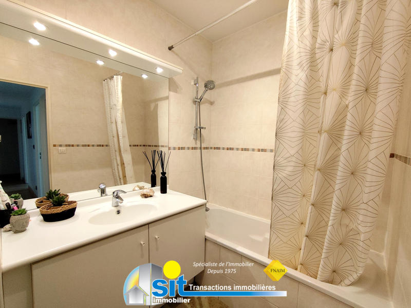 Appartement - 84 m² - 4 pièces