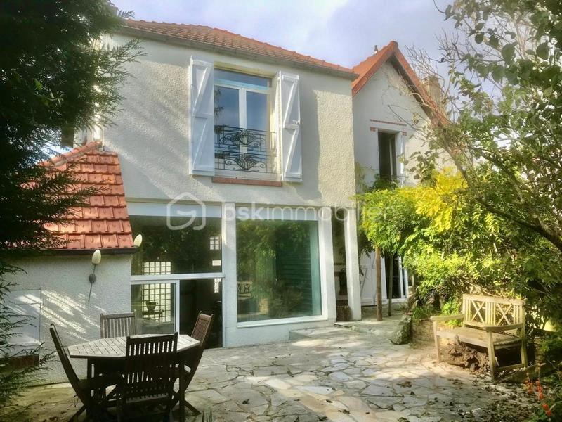 Maison - 155 m² - 7 pièces