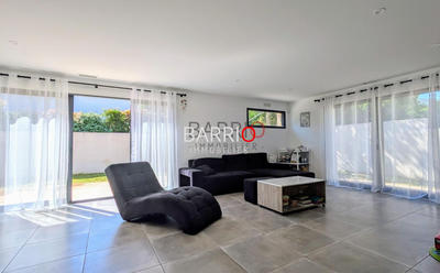 Villa - 123 m² - 4 pièces