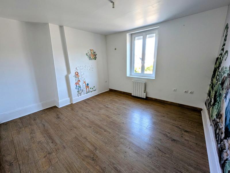 Maison - 84 m² - 5 pièces