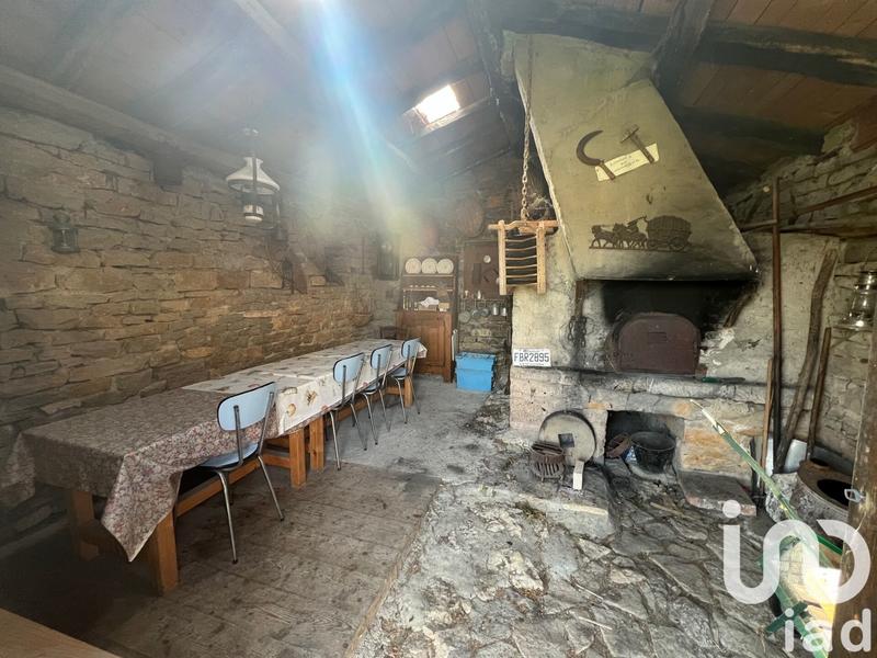 Maison de village - 234 m² - 10 pièces