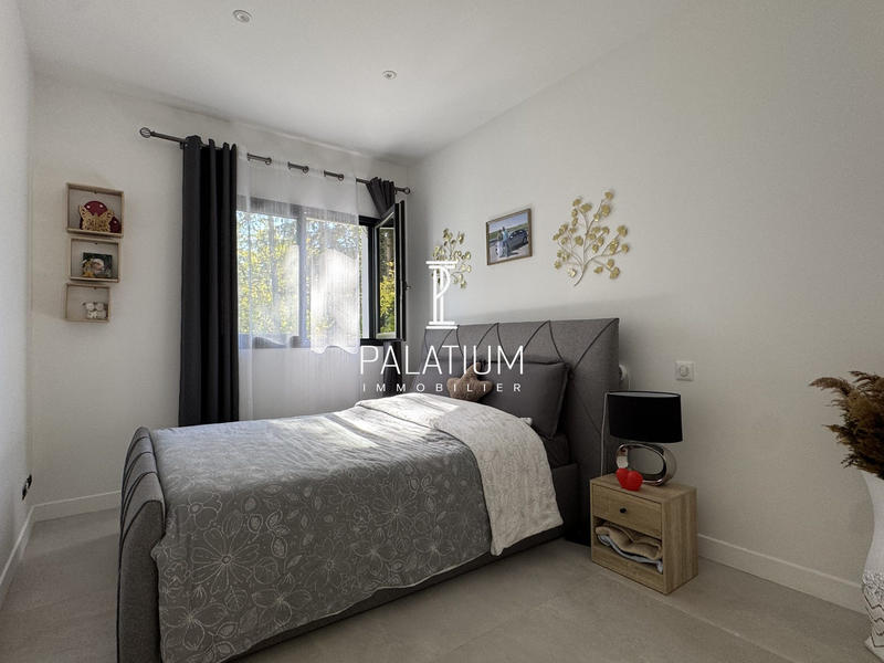 Maison contemporaine - 111 m² - 5 pièces