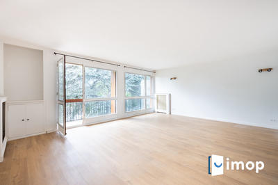 Appartement - 80 m² - 4 pièces