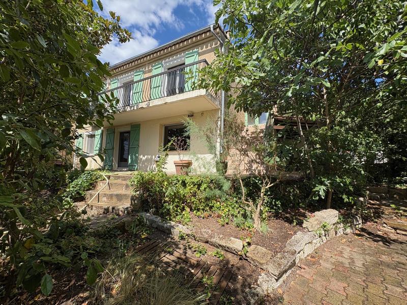 Maison - 163 m² - 6 pièces