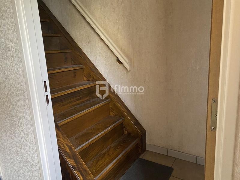 Maison - 195 m² - 7 pièces