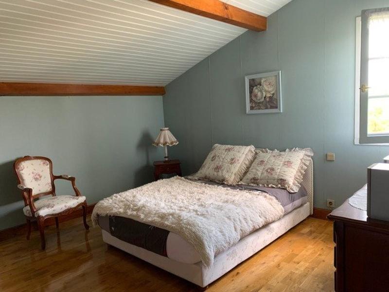 Maison - 168 m² - 6 pièces