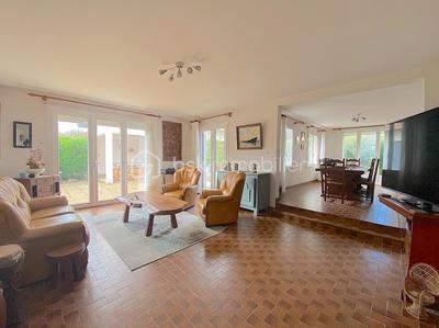 Maison - 150 m² - 5 pièces