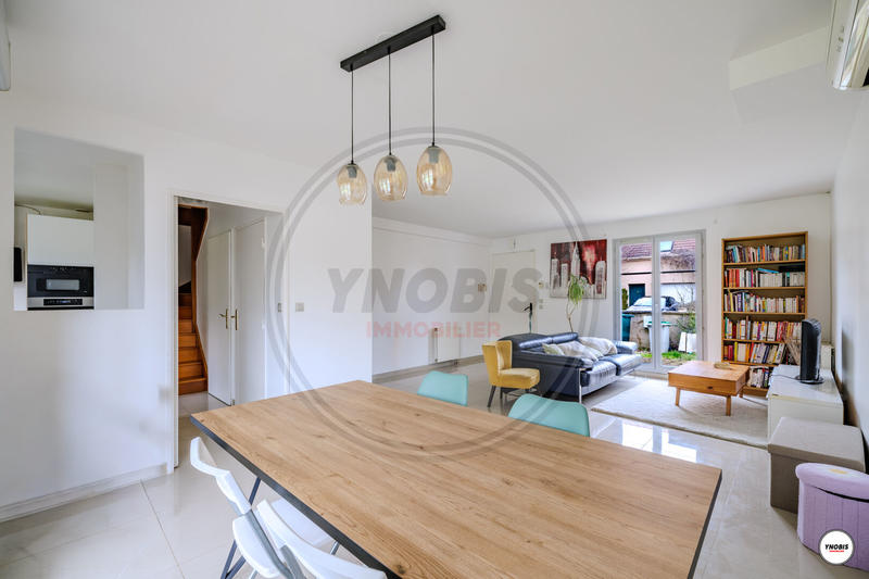 Maison - 120 m² - 6 pièces