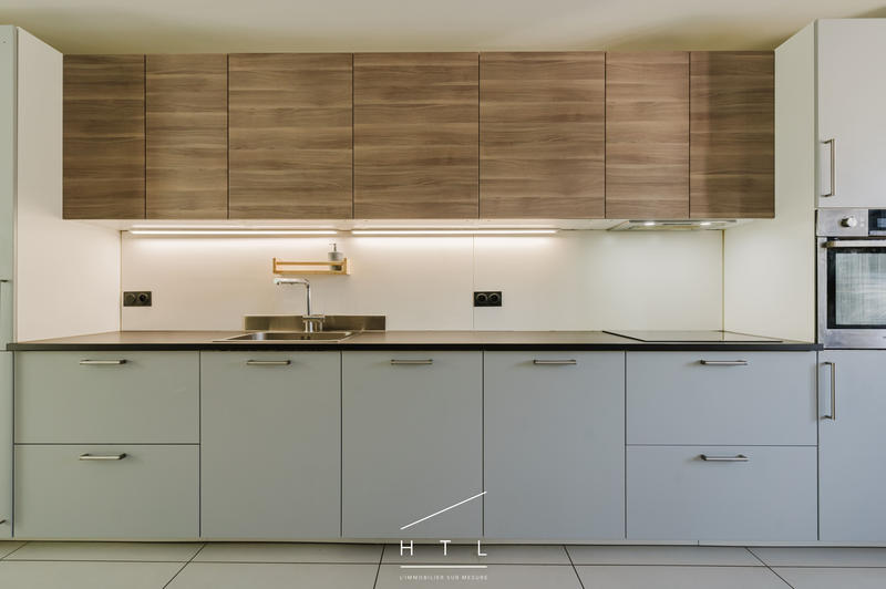 Maison - 184 m² - 7 pièces